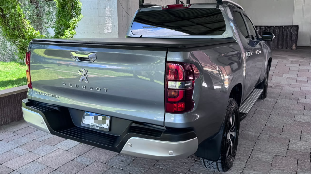 PEUGEOT LANDTREK - 2023